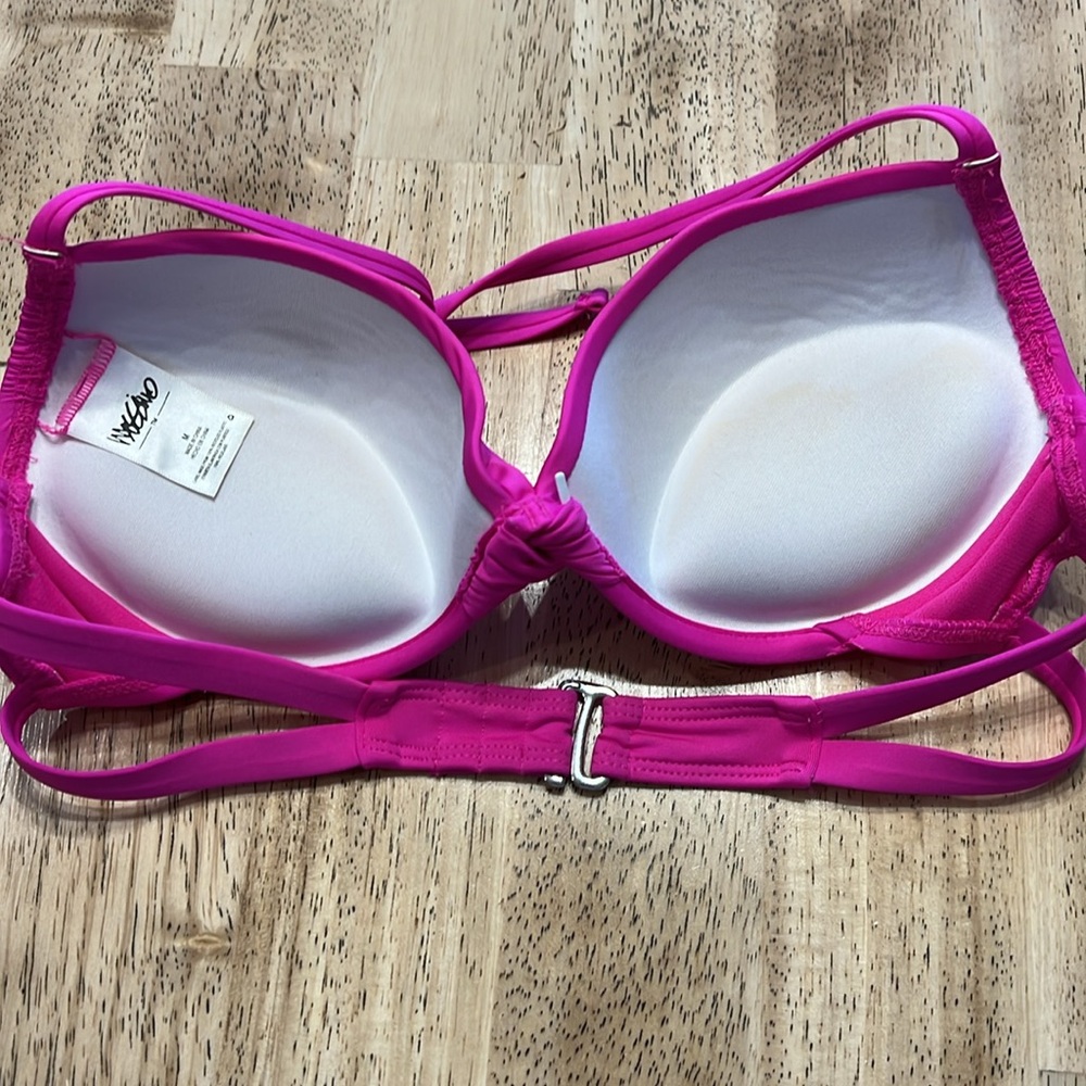 Mossimo Bikini Top - Picture 2 of 4